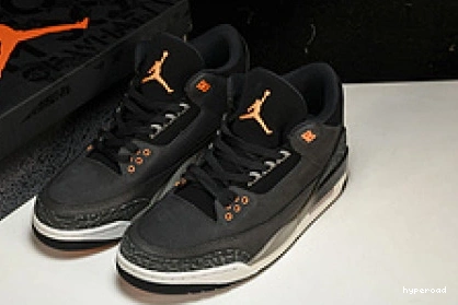 Hyperoad Air Jordan “Fear” 3 0706